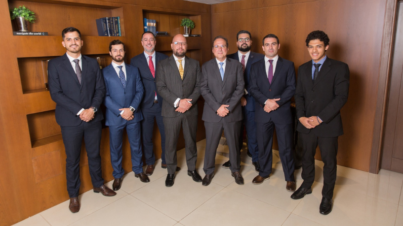 Descubra com Rodrigo Gonçalves Pimentel quando a prorrogação do stay period pode ser aplicada para garantir a eficácia da recuperação judicial.
