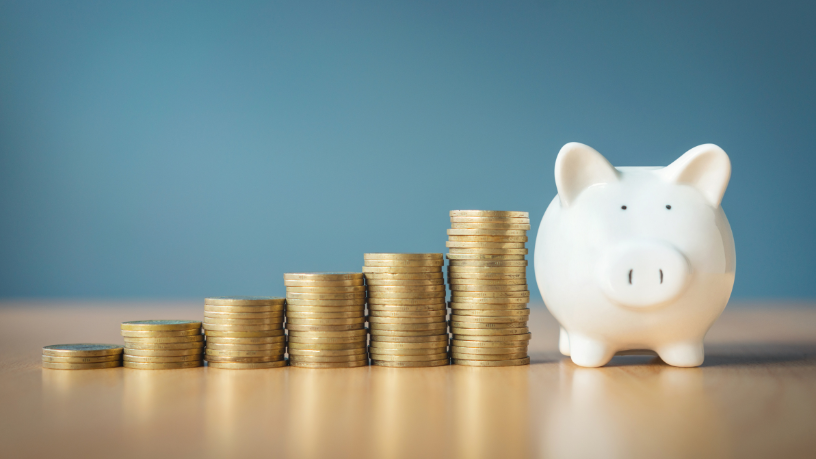 Teciomar Ábila analisa como o brasileiro está evoluindo do cofrinho ao PIX Invest na nova era das finanças pessoais.