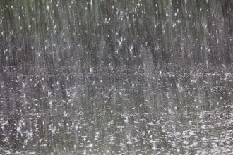 Fim de Semana em Belém: Instabilidade e Chuvas Intensas Preocupam Moradores