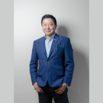 Milton Seigi Hayashi explica por que a blefaroplastia é uma das cirurgias mais procuradas.